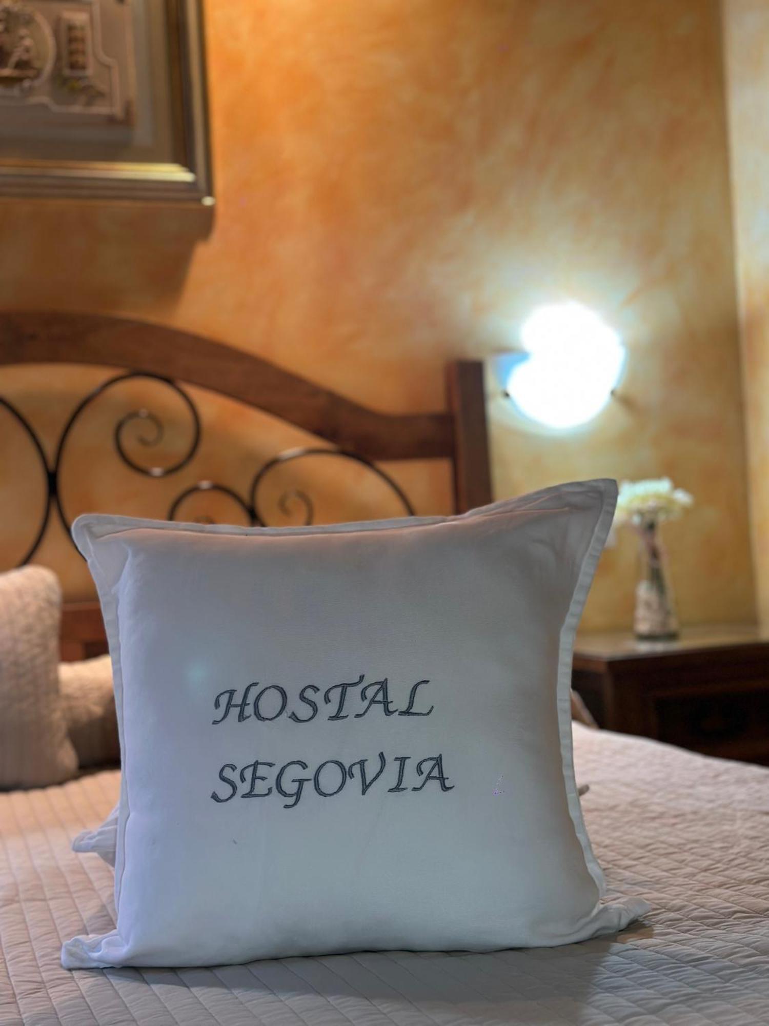 מלון Hostal Segovia Adults Only מראה חיצוני תמונה